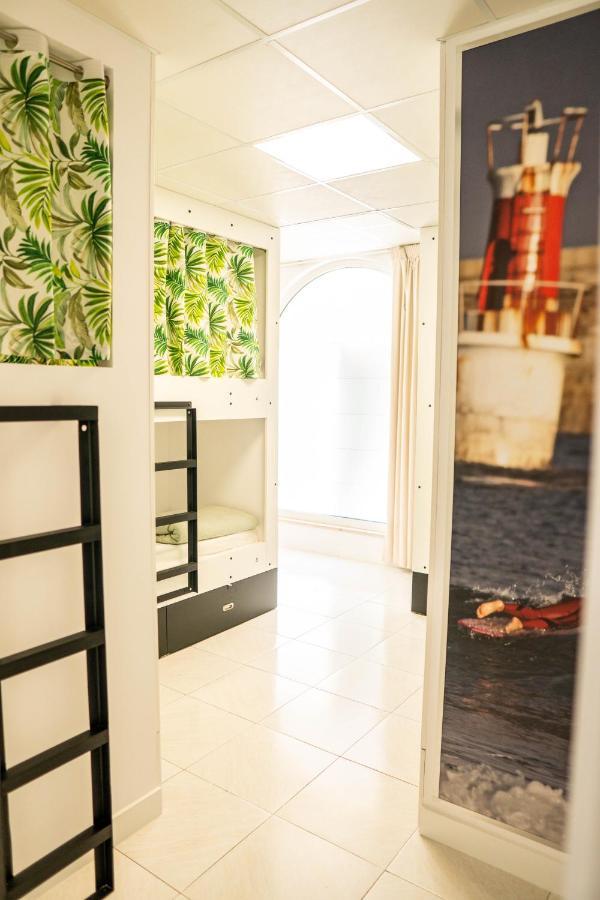 Hostel Playa De Meron 圣维森特-德拉巴尔克拉 外观 照片
